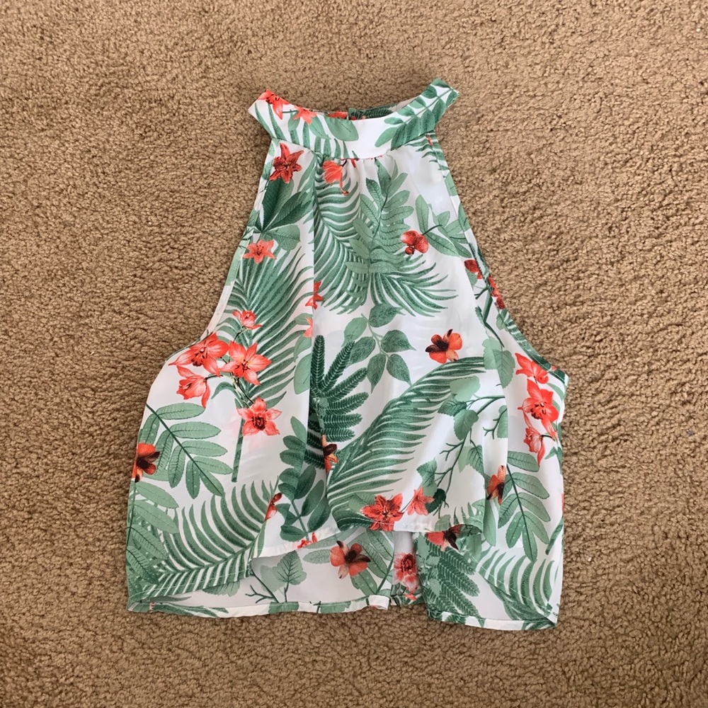 super cute flowy tank top